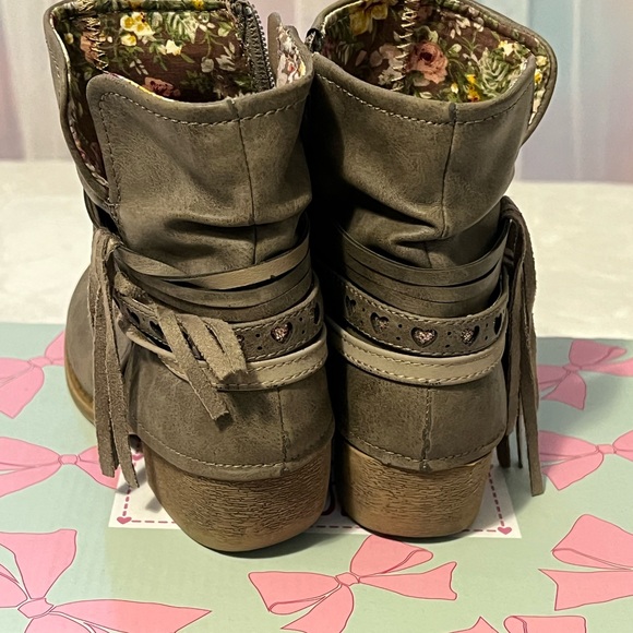 Jellypop Girls shoes! - Picture 4 of 4